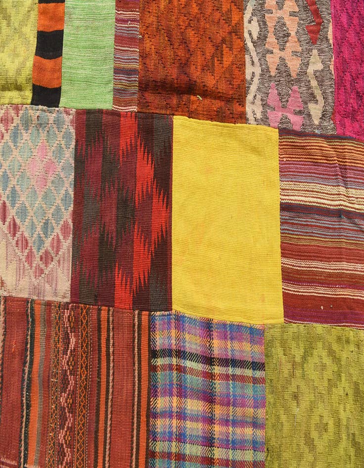 Detail image of  6' 7 x 9' 10  Hand Woven Kilim Patchwork Wool Rug