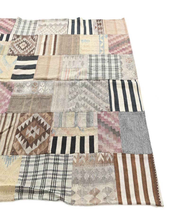 Detail image of  6' 5 x 9' 7  Hand Woven Kilim Patchwork Wool Rug