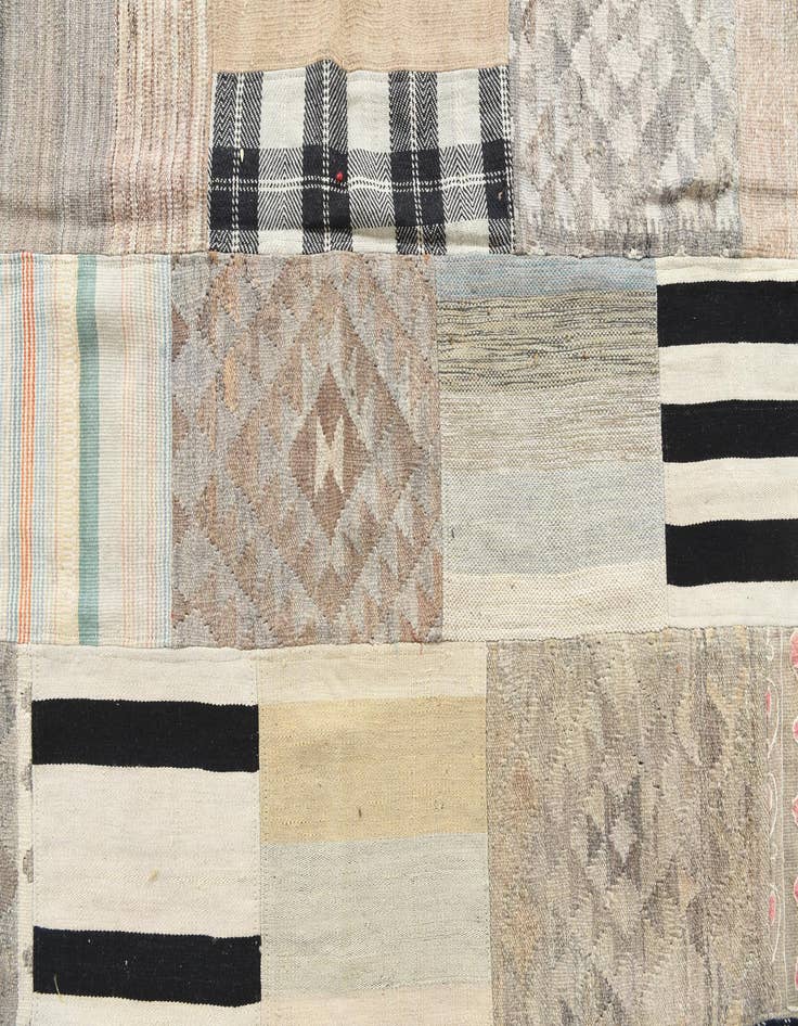Detail image of  6' 4 x 9' 8  Hand Woven Kilim Patchwork Wool Rug