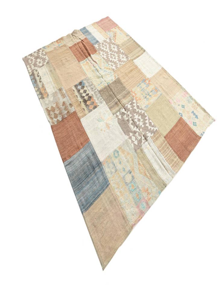 Detail image of  6' x 7' 9  Hand Woven Kilim Patchwork Wool Rug