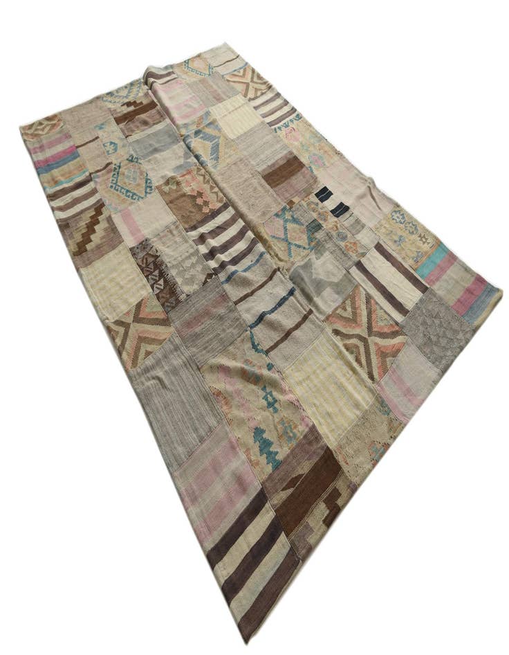 Detail image of  6' 5 x 9' 7  Hand Woven Kilim Patchwork Wool Rug