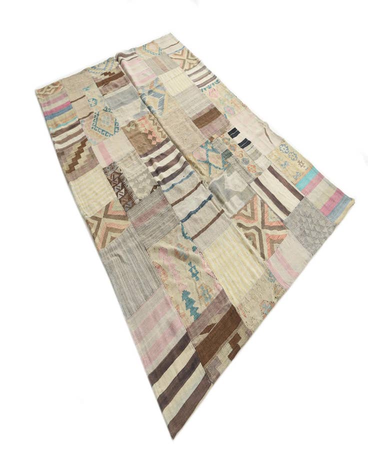 Detail image of  6' 5 x 9' 7  Hand Woven Kilim Patchwork Wool Rug