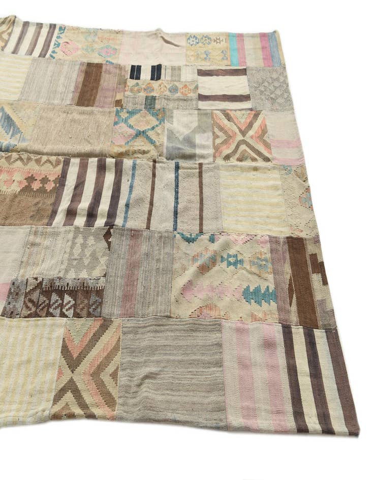 Detail image of  6' 5 x 9' 7  Hand Woven Kilim Patchwork Wool Rug