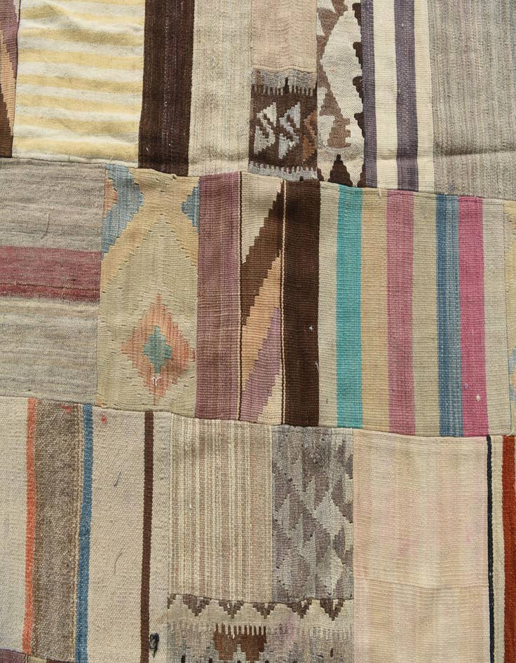 Detail image of  6' 4 x 9' 8  Hand Woven Kilim Patchwork Wool Rug