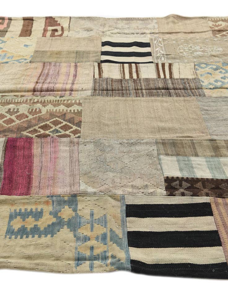 Detail image of  6' 5 x 9'  Hand Woven Kilim Patchwork Wool Rug