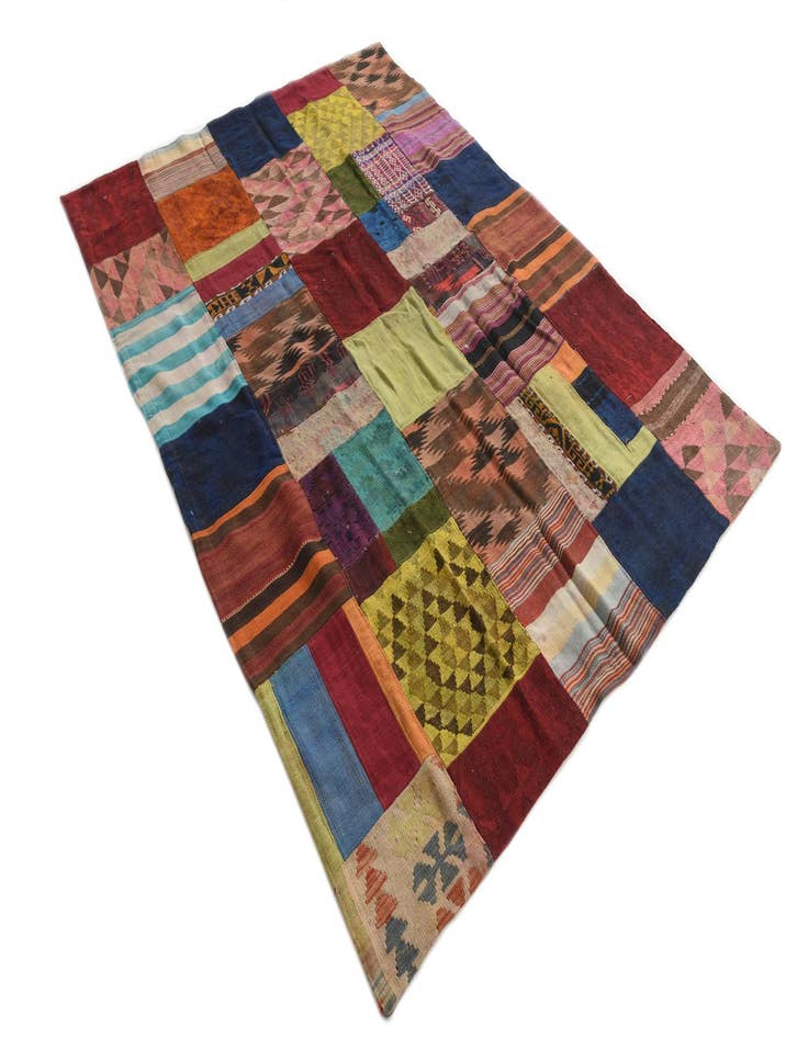 Detail image of  5' 5 x 7' 8  Hand Woven Kilim Patchwork Wool Rug