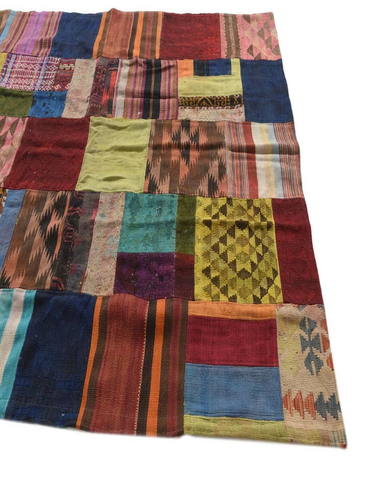 Detail image of  5' 5 x 7' 8  Hand Woven Kilim Patchwork Wool Rug