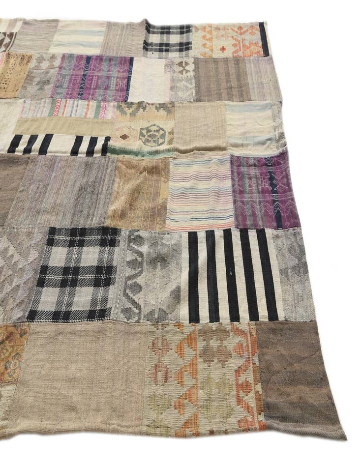 Detail image of  6' 5 x 9' 7  Hand Woven Kilim Patchwork Wool Rug