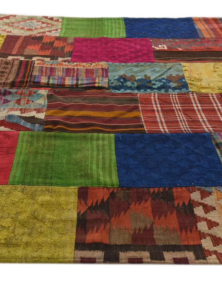 Detail image of  6' 7 x 9' 7  Hand Woven Kilim Patchwork Wool Rug