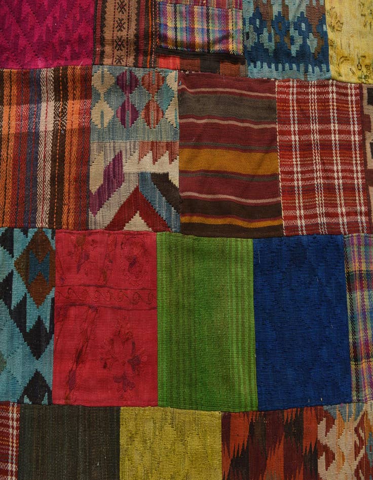 Detail image of  6' 7 x 9' 7  Hand Woven Kilim Patchwork Wool Rug