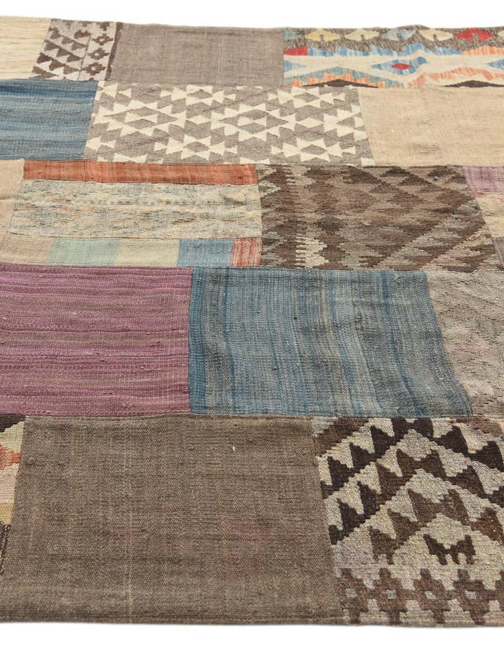 Detail image of  6' x 8'  Hand Woven Kilim Patchwork Wool Rug