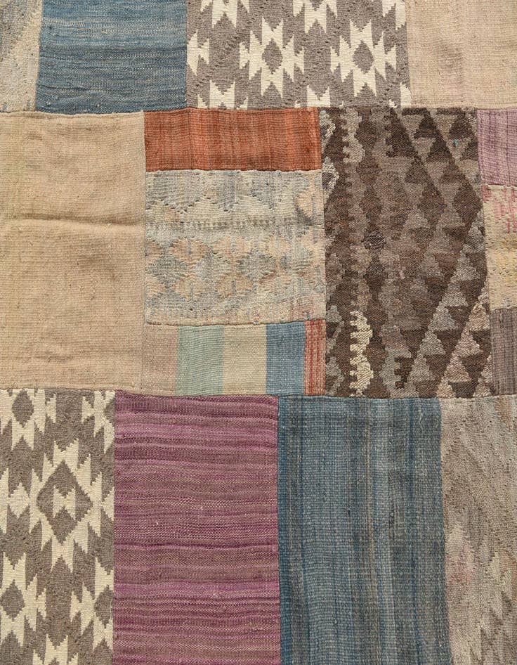 Detail image of  6' x 8'  Hand Woven Kilim Patchwork Wool Rug