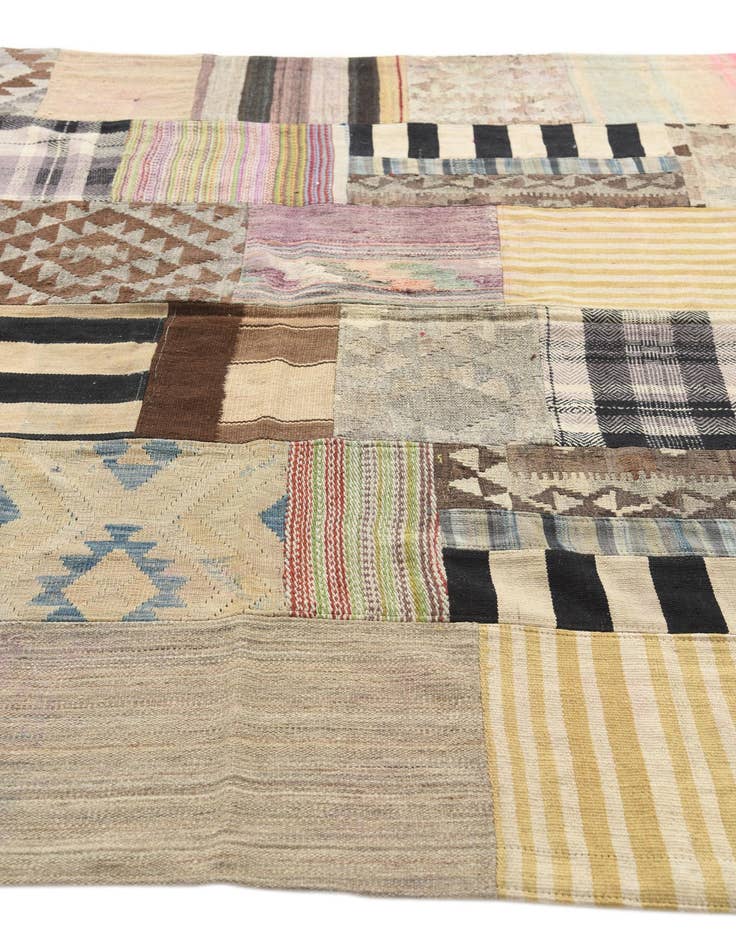 Detail image of  6' 7 x 10'  Hand Woven Kilim Patchwork Wool Rug