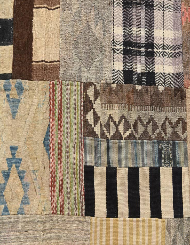Detail image of  6' 7 x 10'  Hand Woven Kilim Patchwork Wool Rug