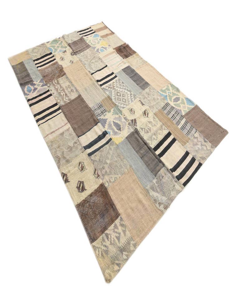 Detail image of  6' 7 x 9' 9  Hand Woven Kilim Patchwork Wool Rug