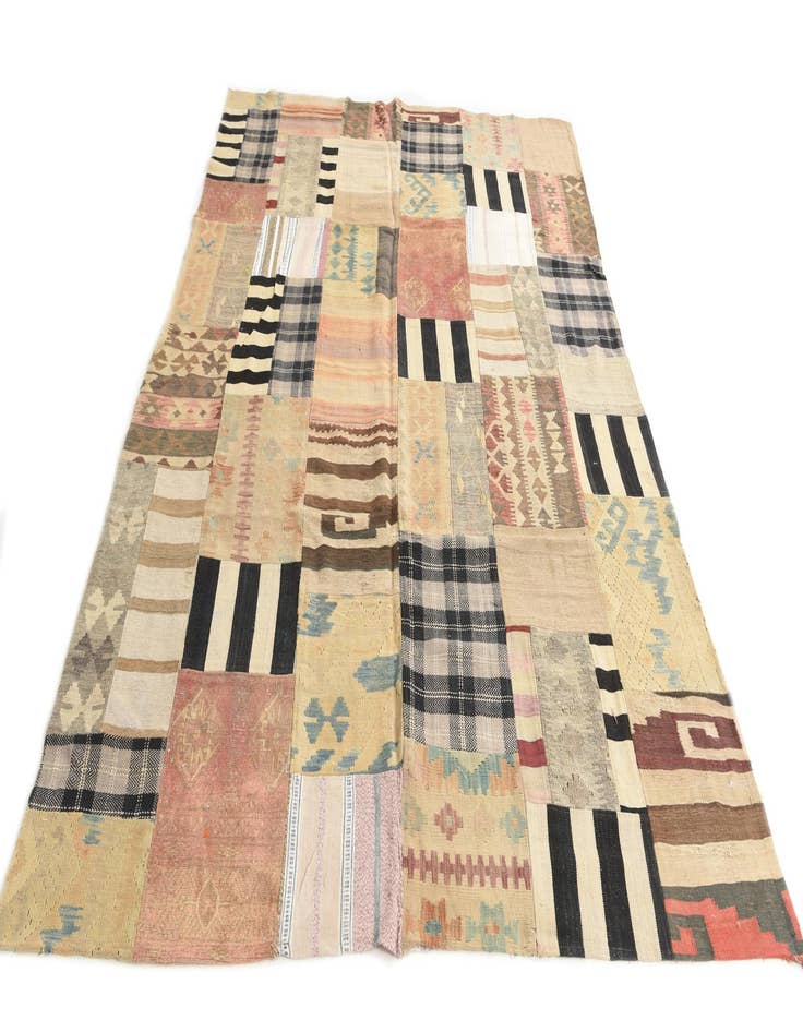 Detail image of  6' 5 x 9' 5  Hand Woven Kilim Patchwork Wool Rug