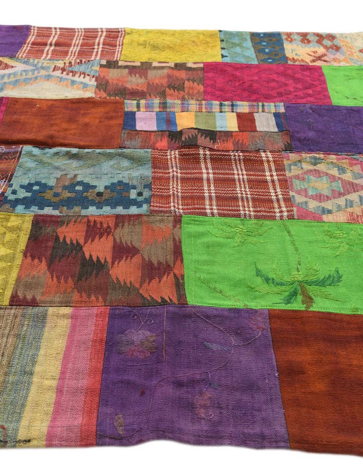 Detail image of  6' 9 x 10'  Hand Woven Kilim Patchwork Wool Rug