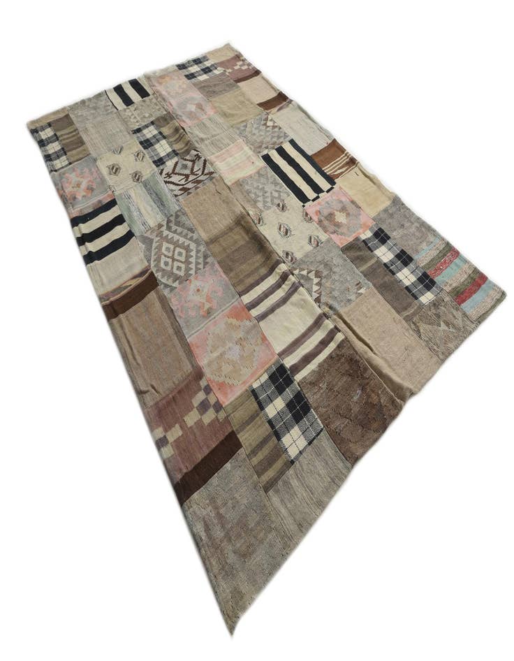 Detail image of  6' 7 x 9' 6  Hand Woven Kilim Patchwork Wool Rug