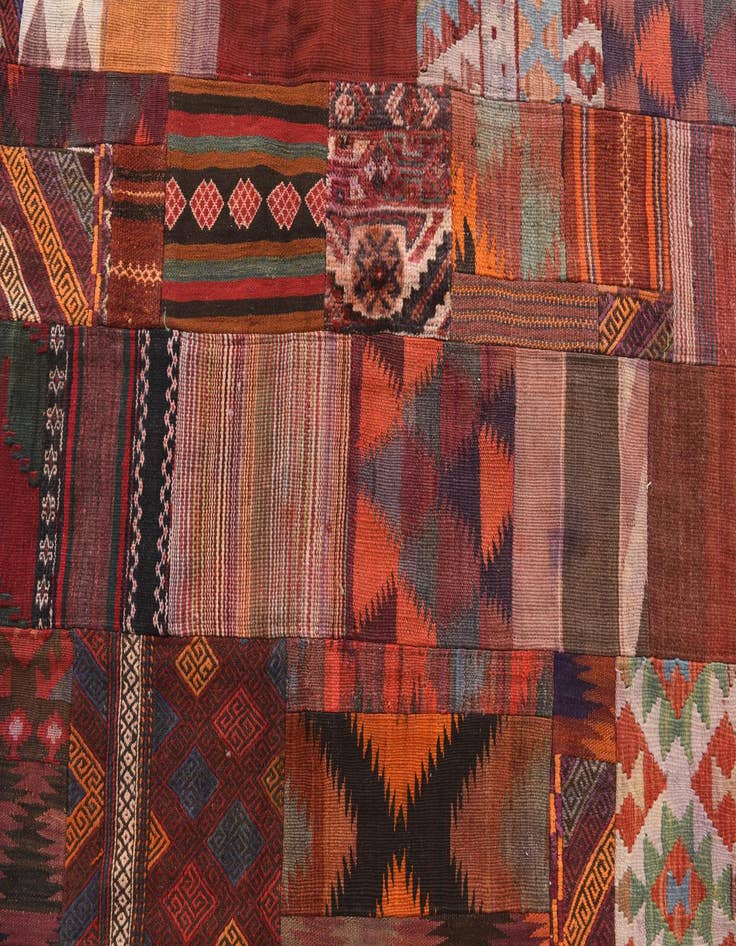 Detail image of  4' x 6'  Hand Woven Kilim Patchwork Wool Rug