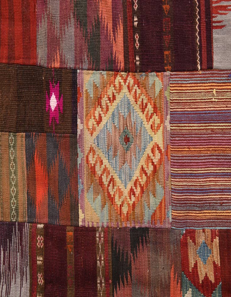 Detail image of  5' 7 x 7' 10  Hand Woven Kilim Patchwork Wool Rug