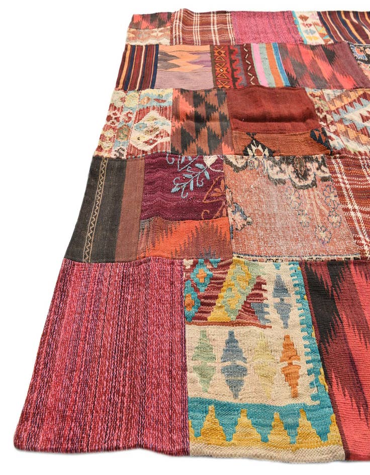 Detail image of  5' x 6' 5  Hand Woven Kilim Patchwork Wool Rug