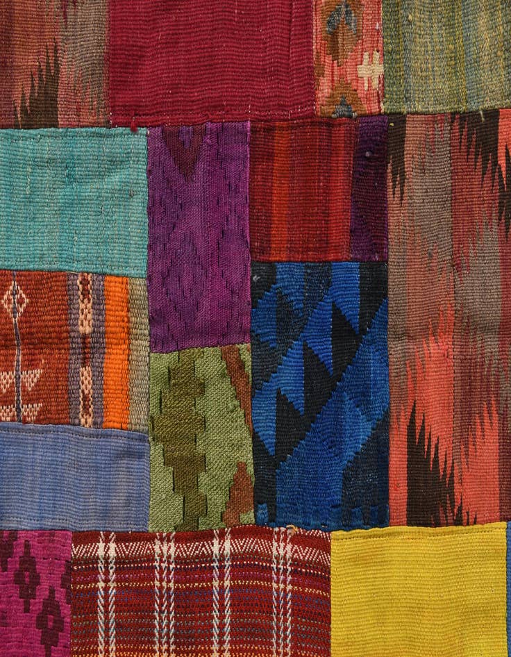 Detail image of  5' 7 x 7' 9  Hand Woven Kilim Patchwork Wool Rug