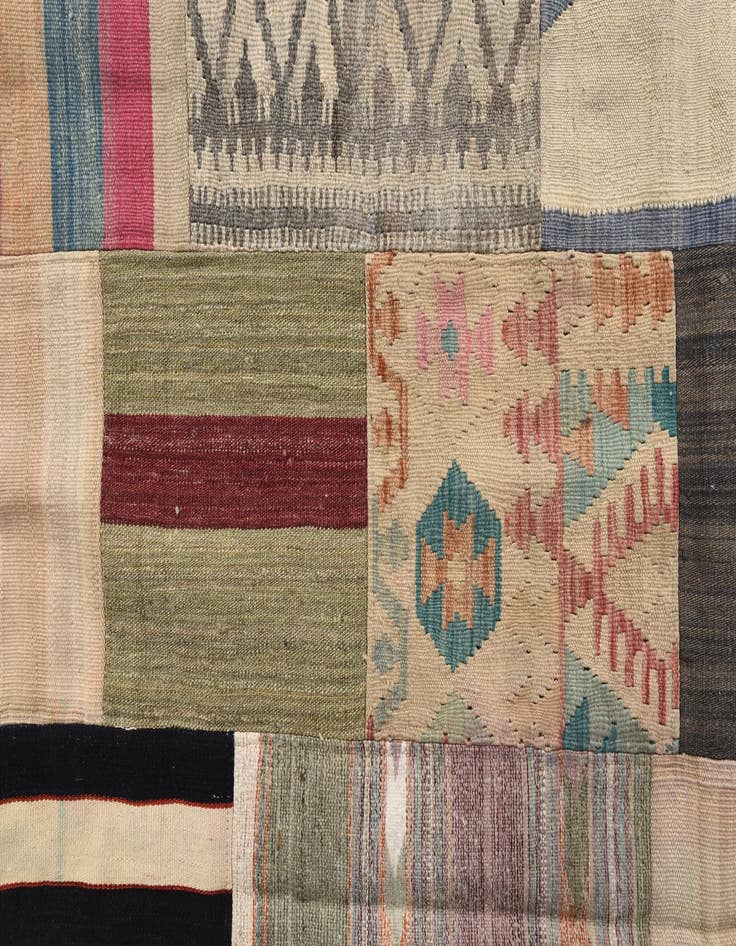 Detail image of  6' 6 x 10'  Hand Woven Kilim Patchwork Wool Rug