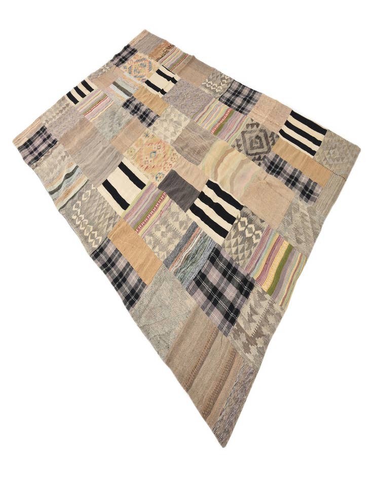 Detail image of  6' 6 x 9' 9  Hand Woven Kilim Patchwork Wool Rug