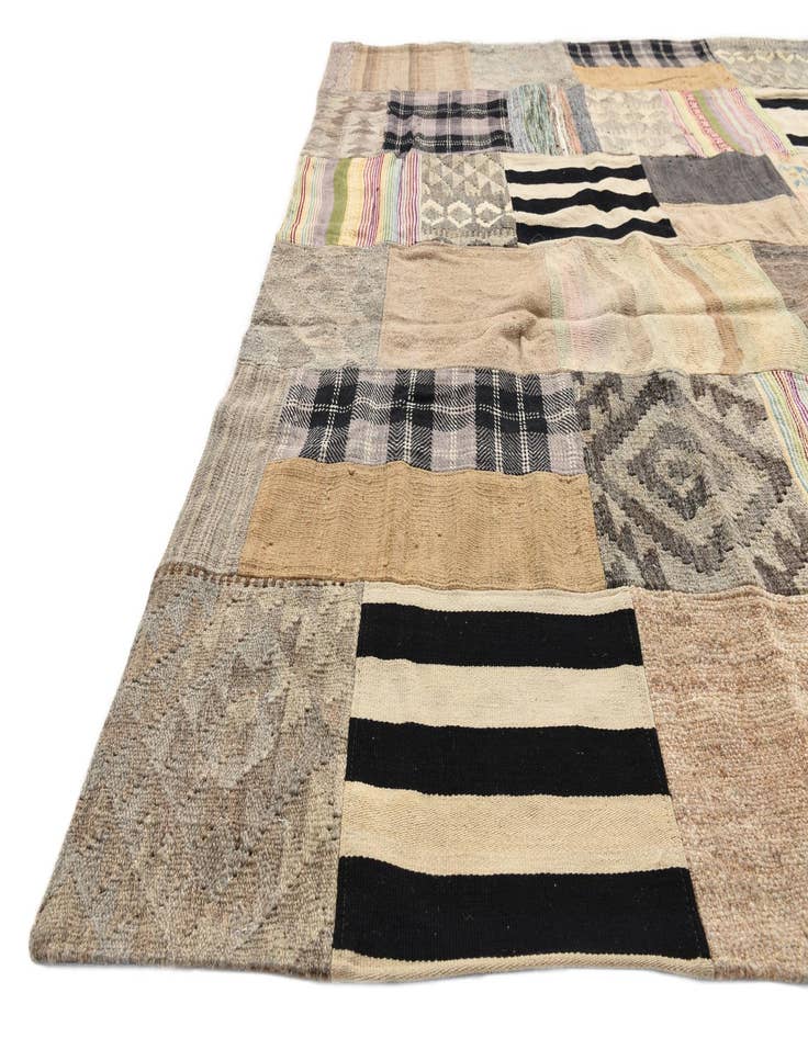 Detail image of  6' 6 x 9' 9  Hand Woven Kilim Patchwork Wool Rug