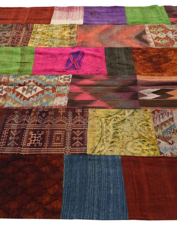 Detail image of  6' 8 x 10'  Hand Woven Kilim Patchwork Wool Rug