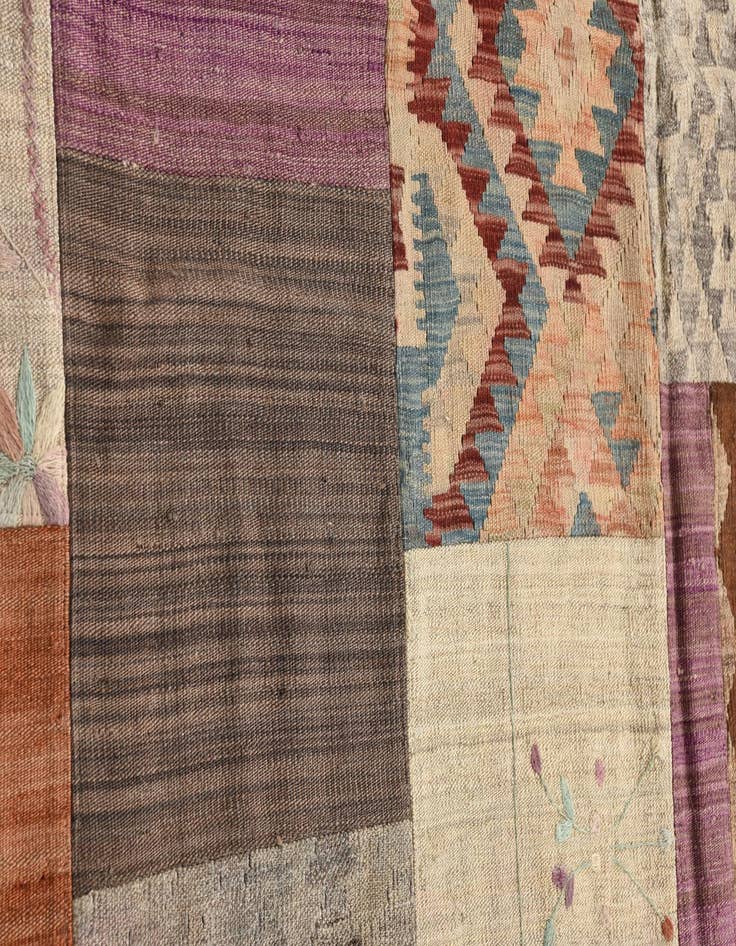 Detail image of  6' x 7' 7  Hand Woven Kilim Patchwork Wool Rug