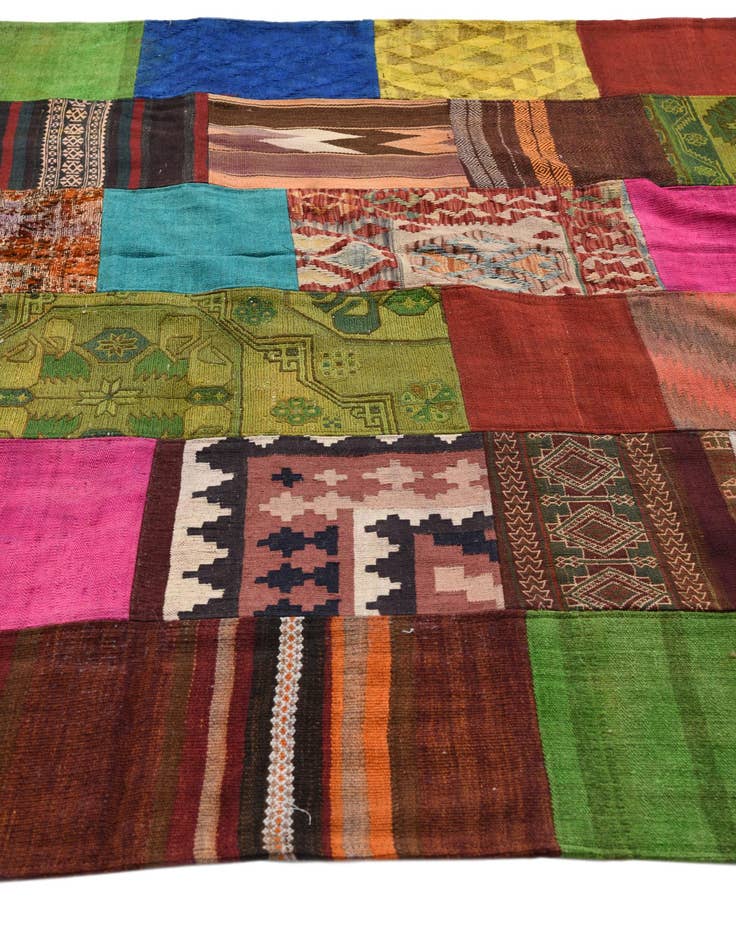 Detail image of  6' 7 x 9' 10  Hand Woven Kilim Patchwork Wool Rug