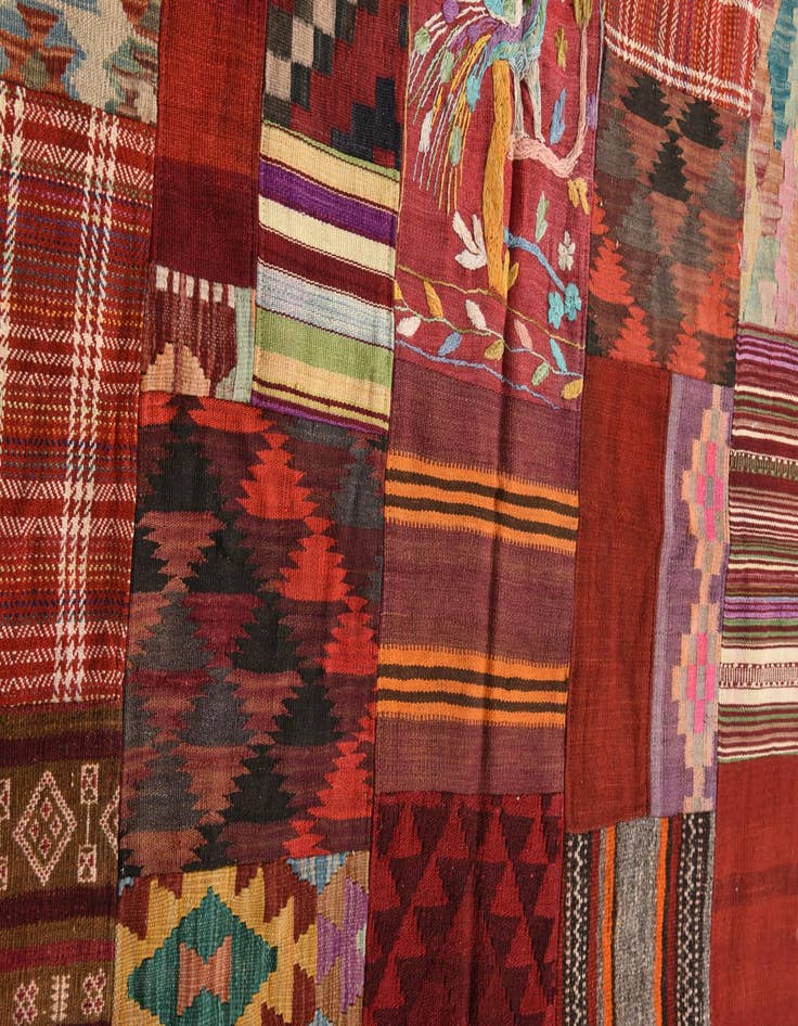 Detail image of  5' 6 x 7' 9  Hand Woven Kilim Patchwork Wool Rug