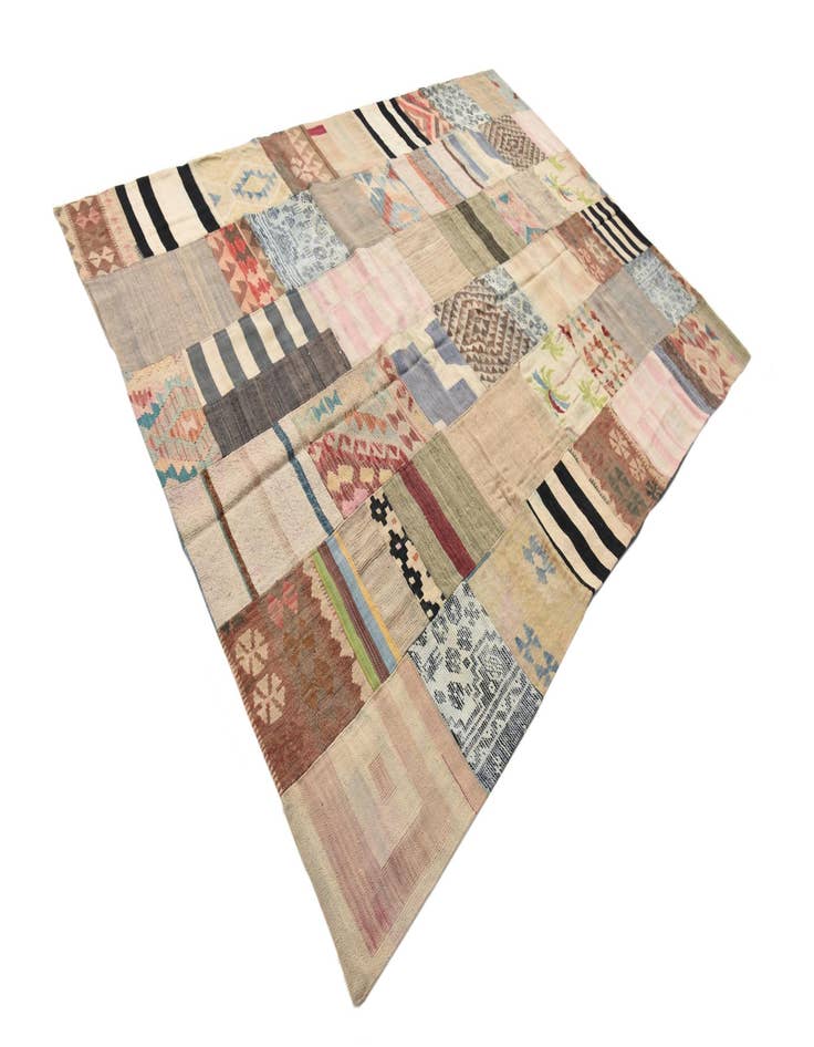 Detail image of  6' 7 x 9' 10  Hand Woven Kilim Patchwork Wool Rug