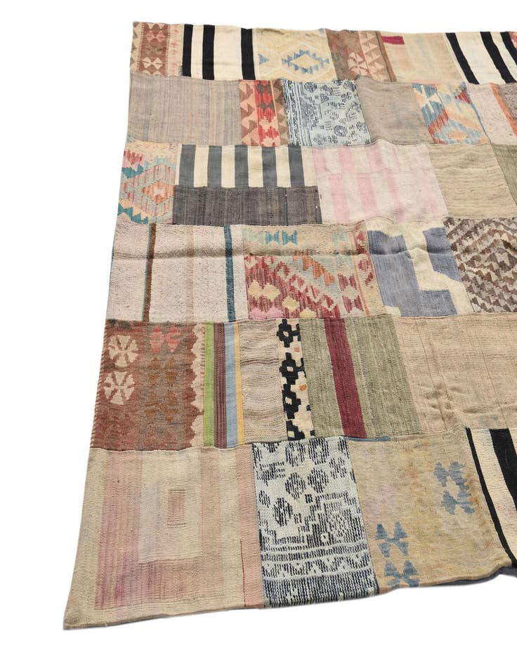 Detail image of  6' 7 x 9' 10  Hand Woven Kilim Patchwork Wool Rug