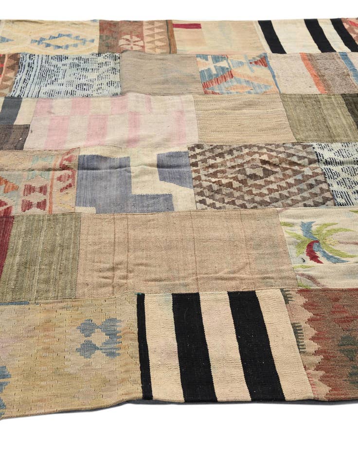 Detail image of  6' 7 x 9' 10  Hand Woven Kilim Patchwork Wool Rug