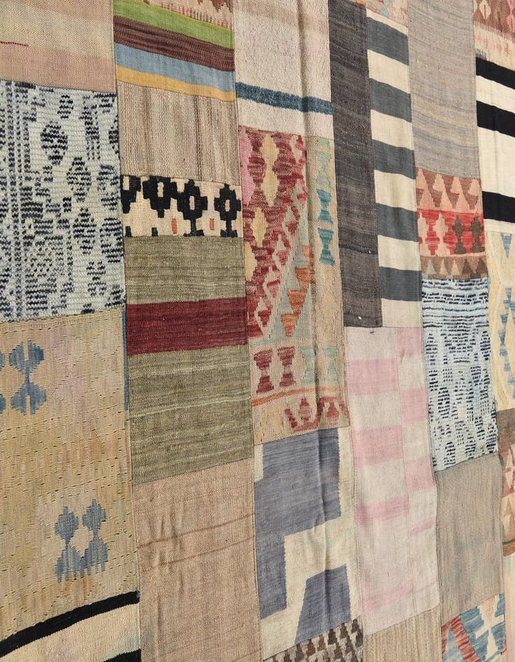 Detail image of  6' 7 x 9' 10  Hand Woven Kilim Patchwork Wool Rug