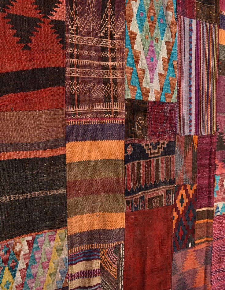 Detail image of  4' 9 x 6' 9  Hand Woven Kilim Patchwork Wool Rug