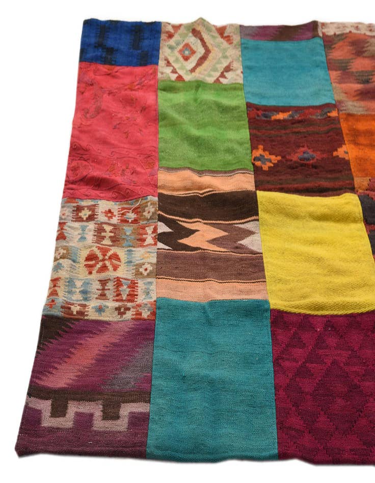 Detail image of  4' 9 x 6' 7  Hand Woven Kilim Patchwork Wool Rug