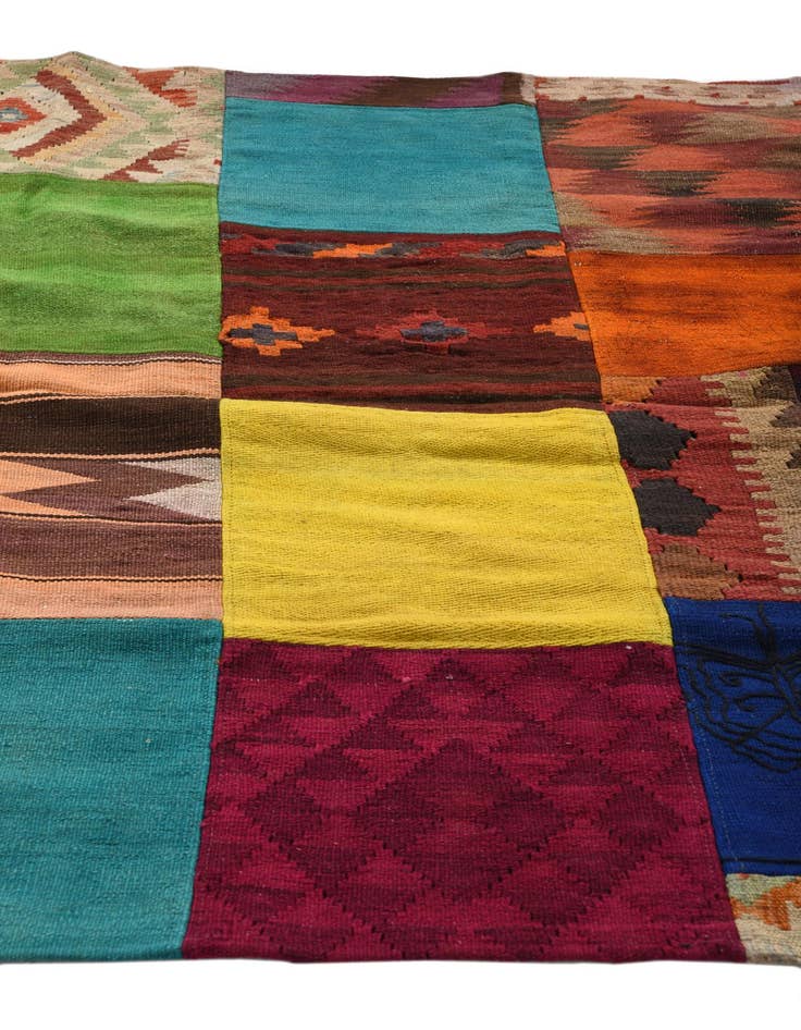 Detail image of  4' 9 x 6' 7  Hand Woven Kilim Patchwork Wool Rug