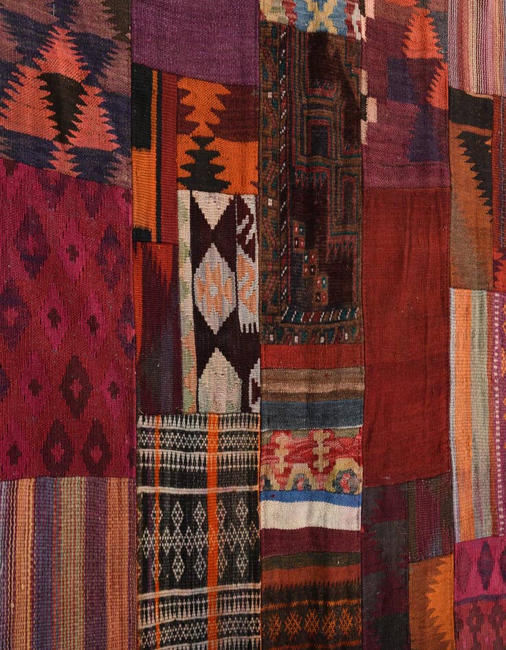 Detail image of  4' x 6'  Hand Woven Kilim Patchwork Wool Rug