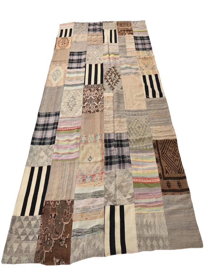 Detail image of  6' 6 x 9' 9  Hand Woven Kilim Patchwork Wool Rug
