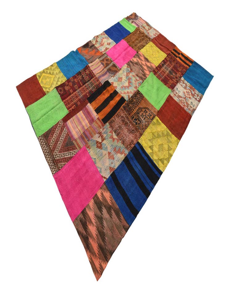 Detail image of  5' 5 x 7' 10  Hand Woven Kilim Patchwork Wool Rug