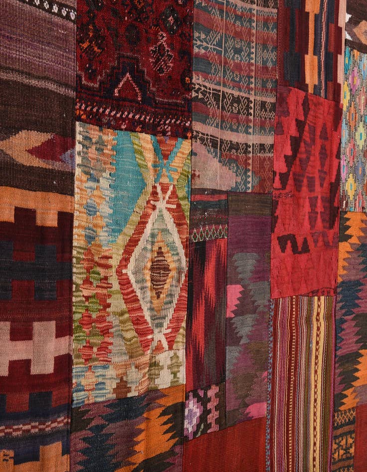 Detail image of  5' 6 x 8' 2  Hand Woven Kilim Patchwork Wool Rug
