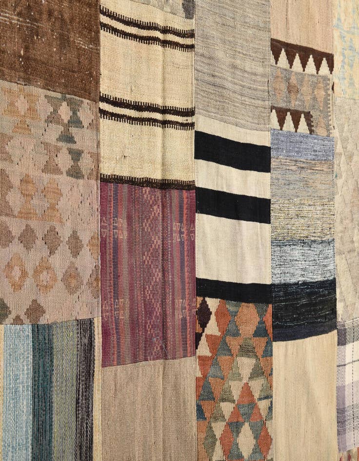 Detail image of  5' 5 x 7' 11  Hand Woven Kilim Patchwork Wool Rug