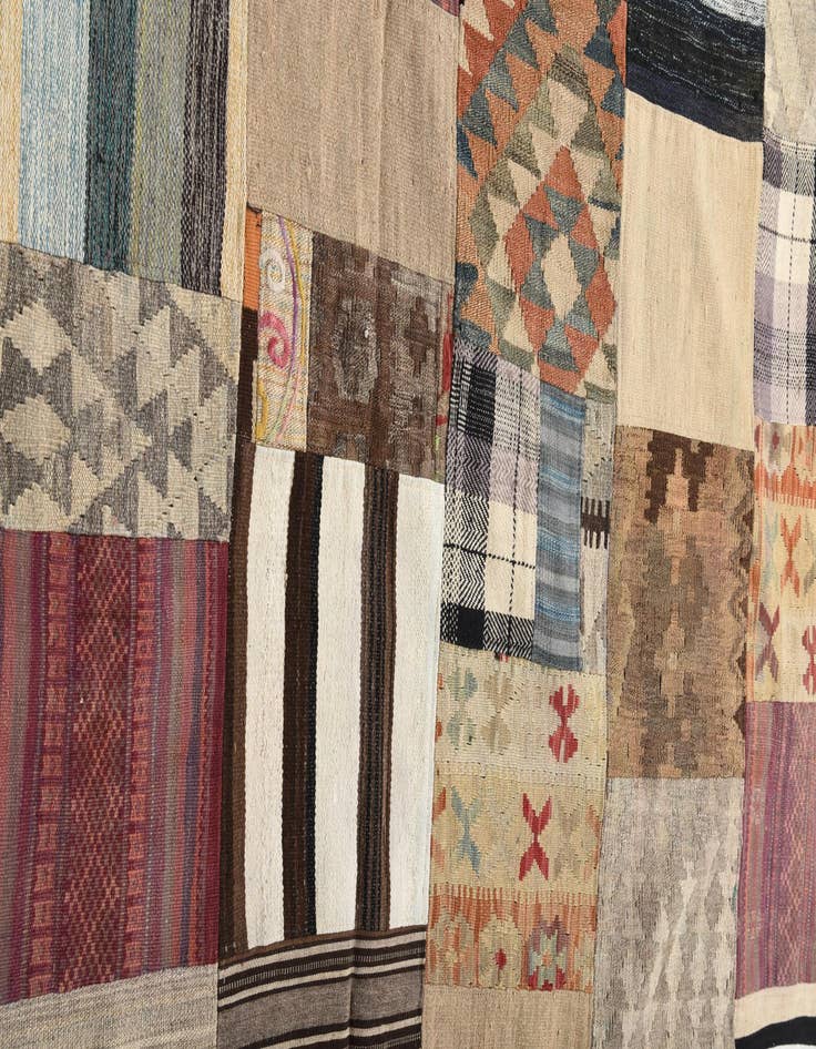 Detail image of  5' 5 x 7' 11  Hand Woven Kilim Patchwork Wool Rug