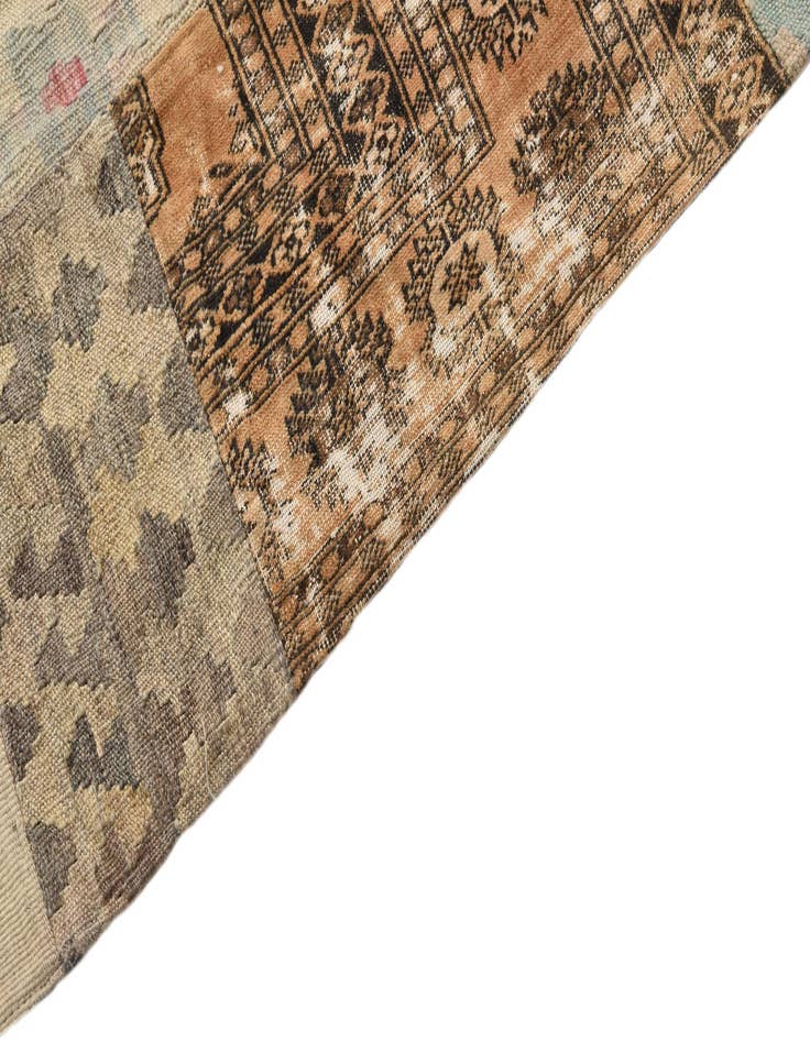 Detail image of  6' 8 x 9' 2  Hand Woven Kilim Patchwork Wool Rug