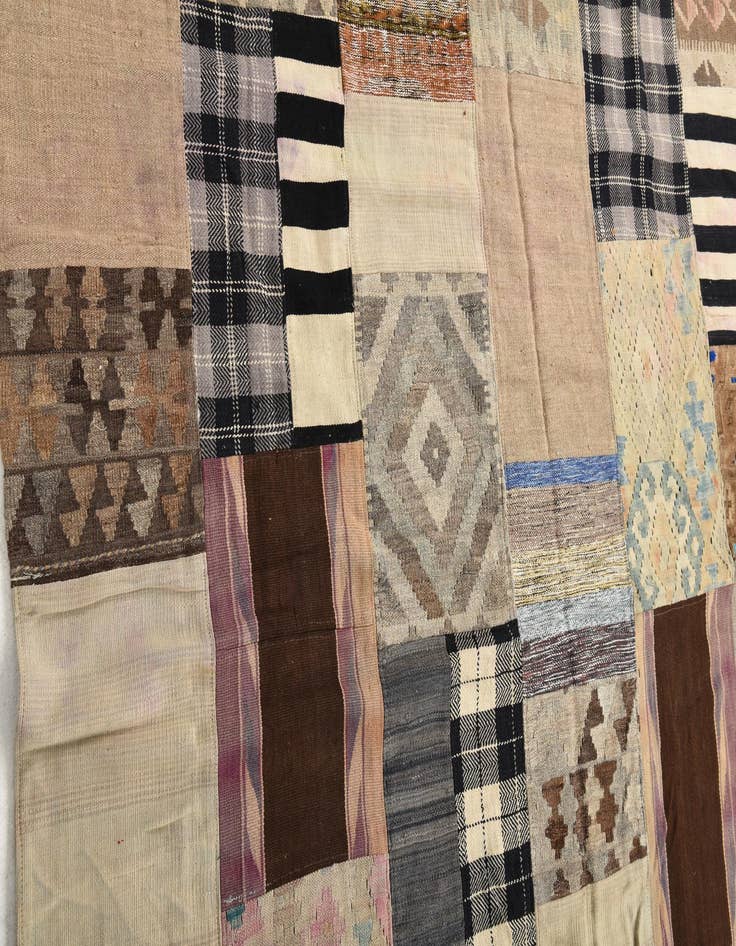 Detail image of  6' 8 x 9' 2  Hand Woven Kilim Patchwork Wool Rug