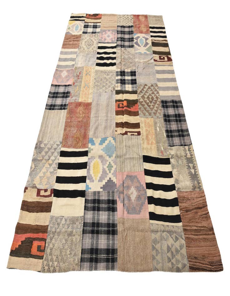 Detail image of  6' 8 x 9' 8  Hand Woven Kilim Patchwork Wool Rug