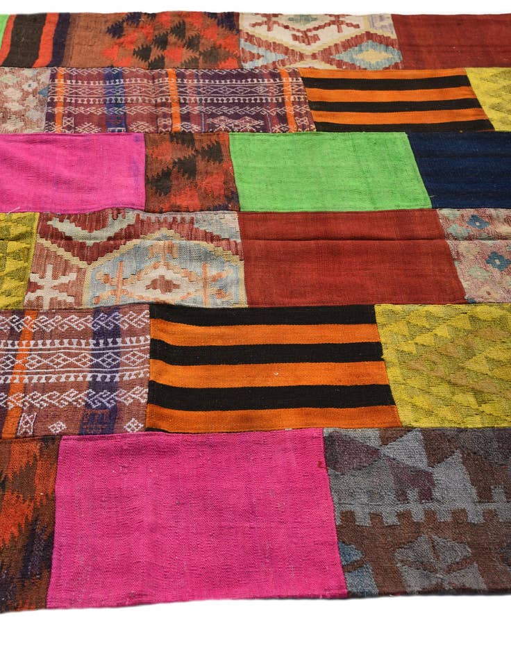 Detail image of  6' 7 x 9' 7  Hand Woven Kilim Patchwork Wool Rug